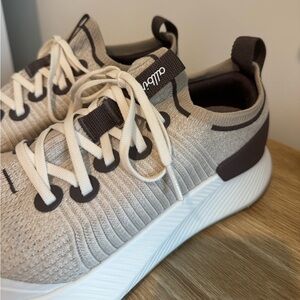 Women’s Allbirds Shoes